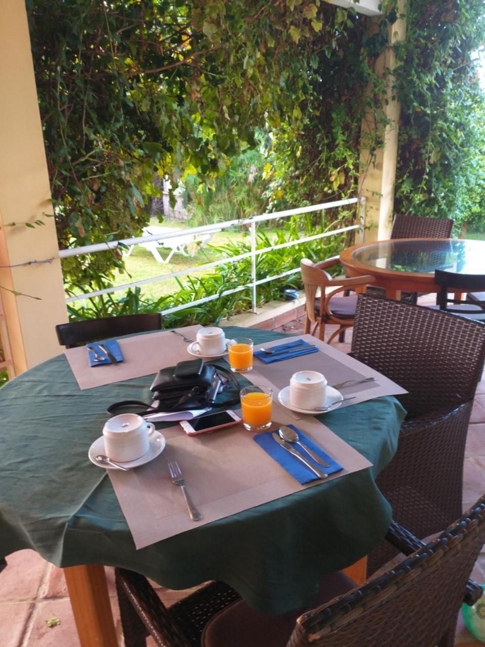 Quinta Da Moura Casa-De-Campo Pensionat Tavira Eksteriør billede